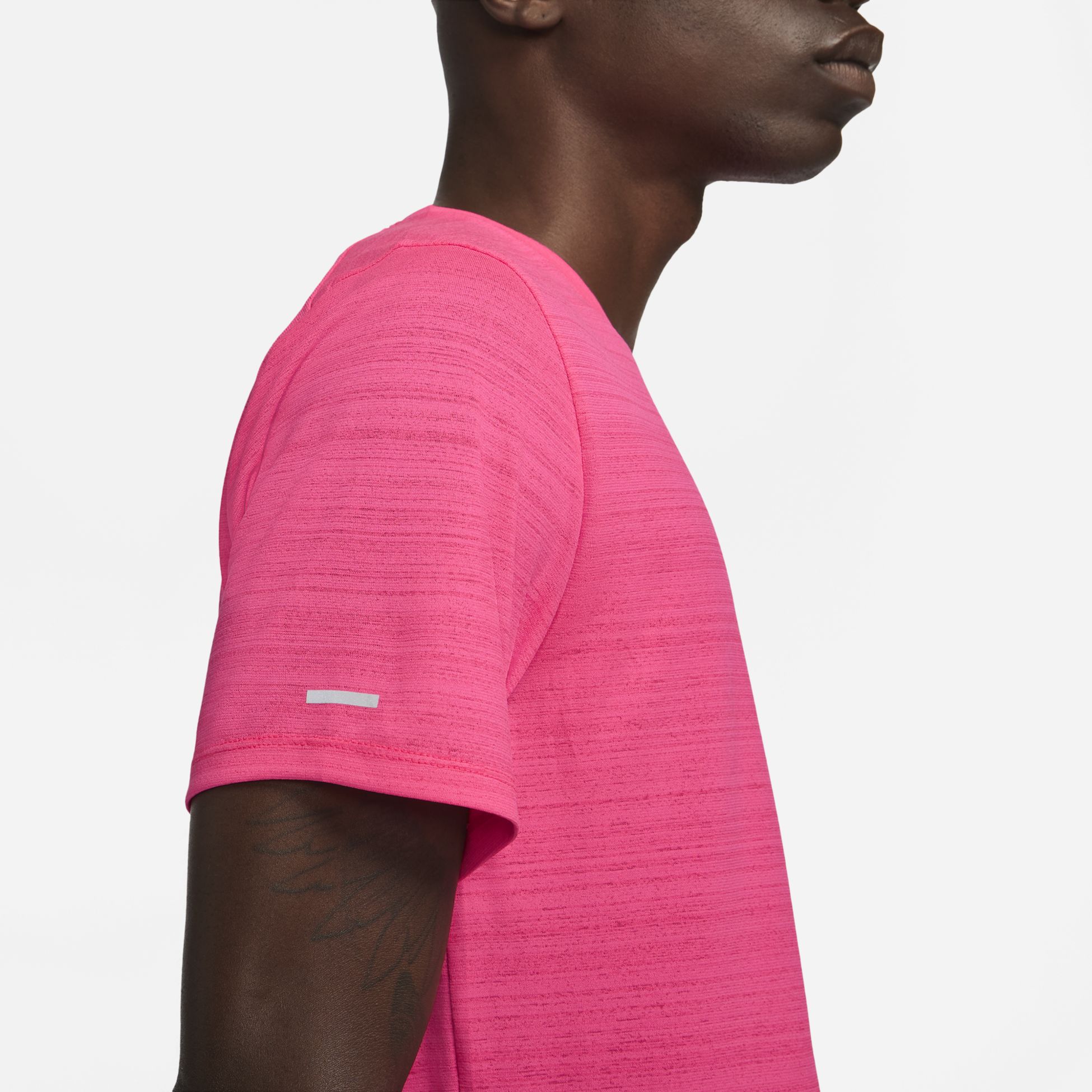 NIKE M NK DF MILER TOP SS sivustolla stadium.fi